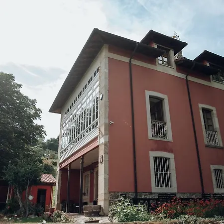 Otel Casona Fuentes Del Sueve 2*